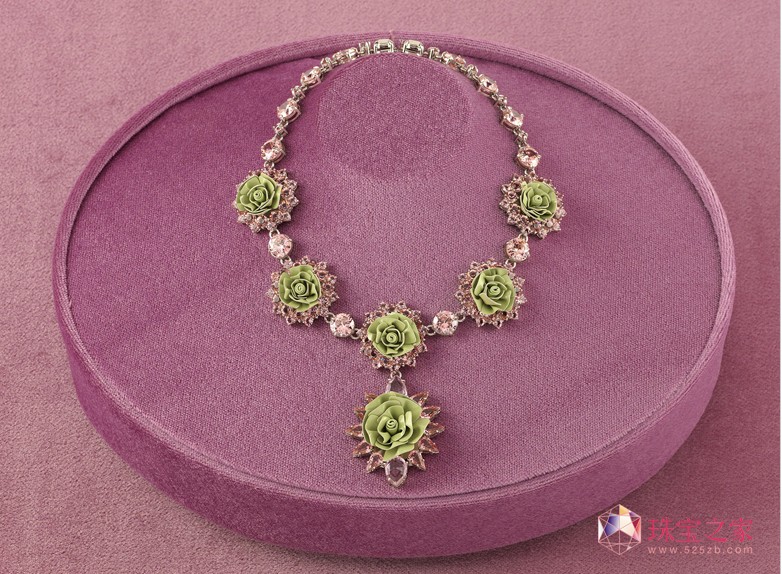 Prada_(d)11ƳŮʿ錚ϵ朡Gõ