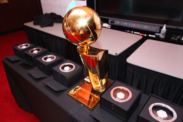  Hublot NBA܊eʢc